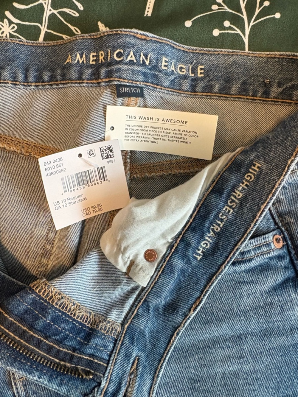 American Eagle Outfitters High-Rise Straight Leg Jeans - Picture 3 of 3